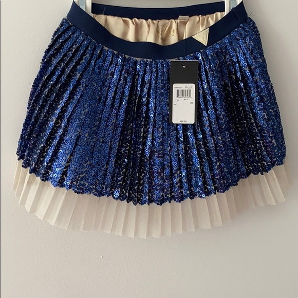 Girl skirt - Picture 1 of 3